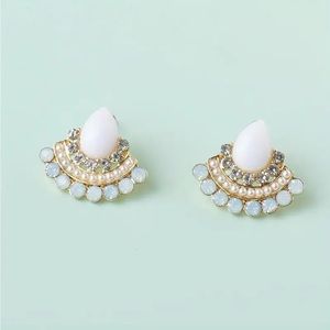 Vintage Style Rhinestone Stud Earrings
